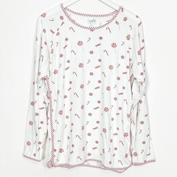 Shrimp and Grits Serendipity Peppermint Pajama Set - Picture 3 of 11